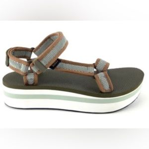 TEVA Women’s Size 7M Flatform Universal Mesh Olive/Sea Foam Sandals NEW MSRP $75